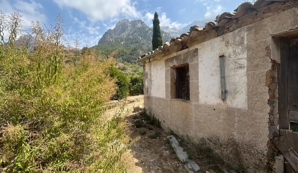 8aa94f90-814b-4728-a74c-62dfb7e2fd38