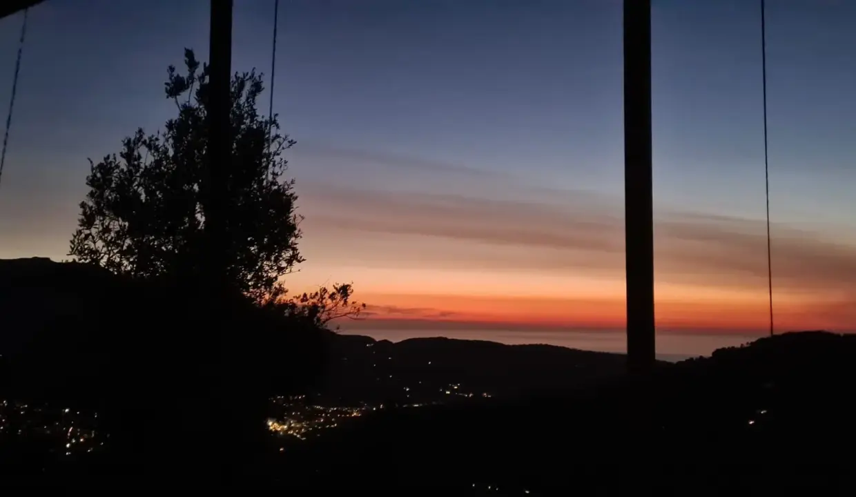 e40d57a5-2d07-491e-b45c-2c23ea92a5fe